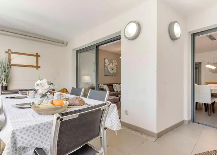 Le Riviera 3 Bed Maxime Сasa de vacaciones Sainte-Maxime