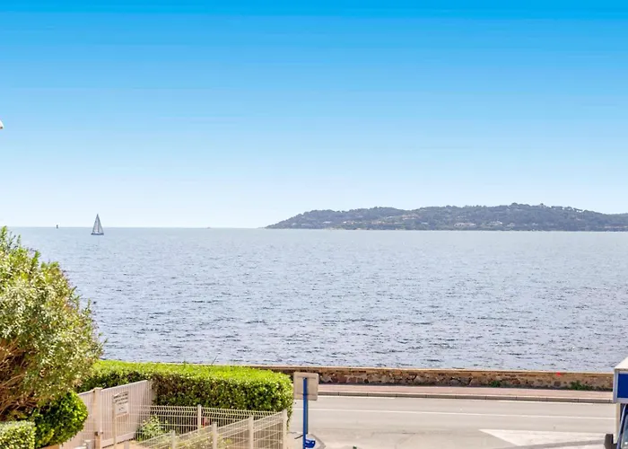 Le Riviera 3 Bed Maxime Сasa de vacaciones *